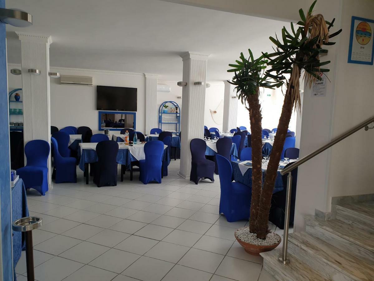 Hotel Caraibisiaco Sul Mare سان بيترو في بيفانا المظهر الخارجي الصورة